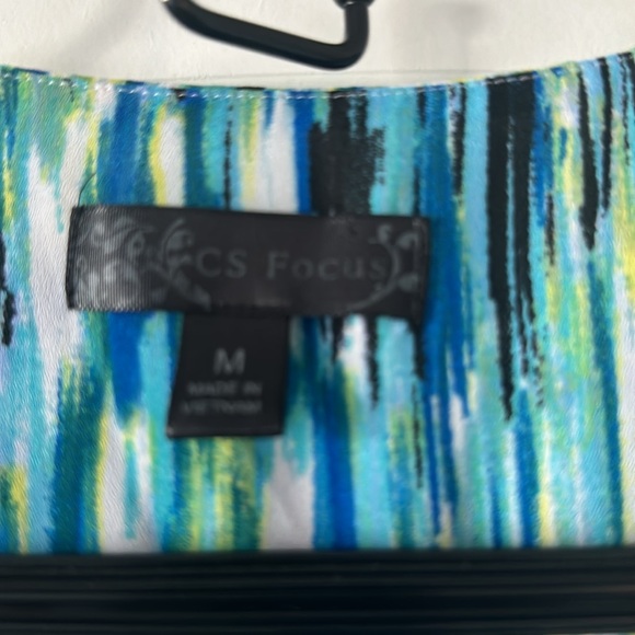 Sleeveless blouse CS Focus Size M - Picture 3 of 4